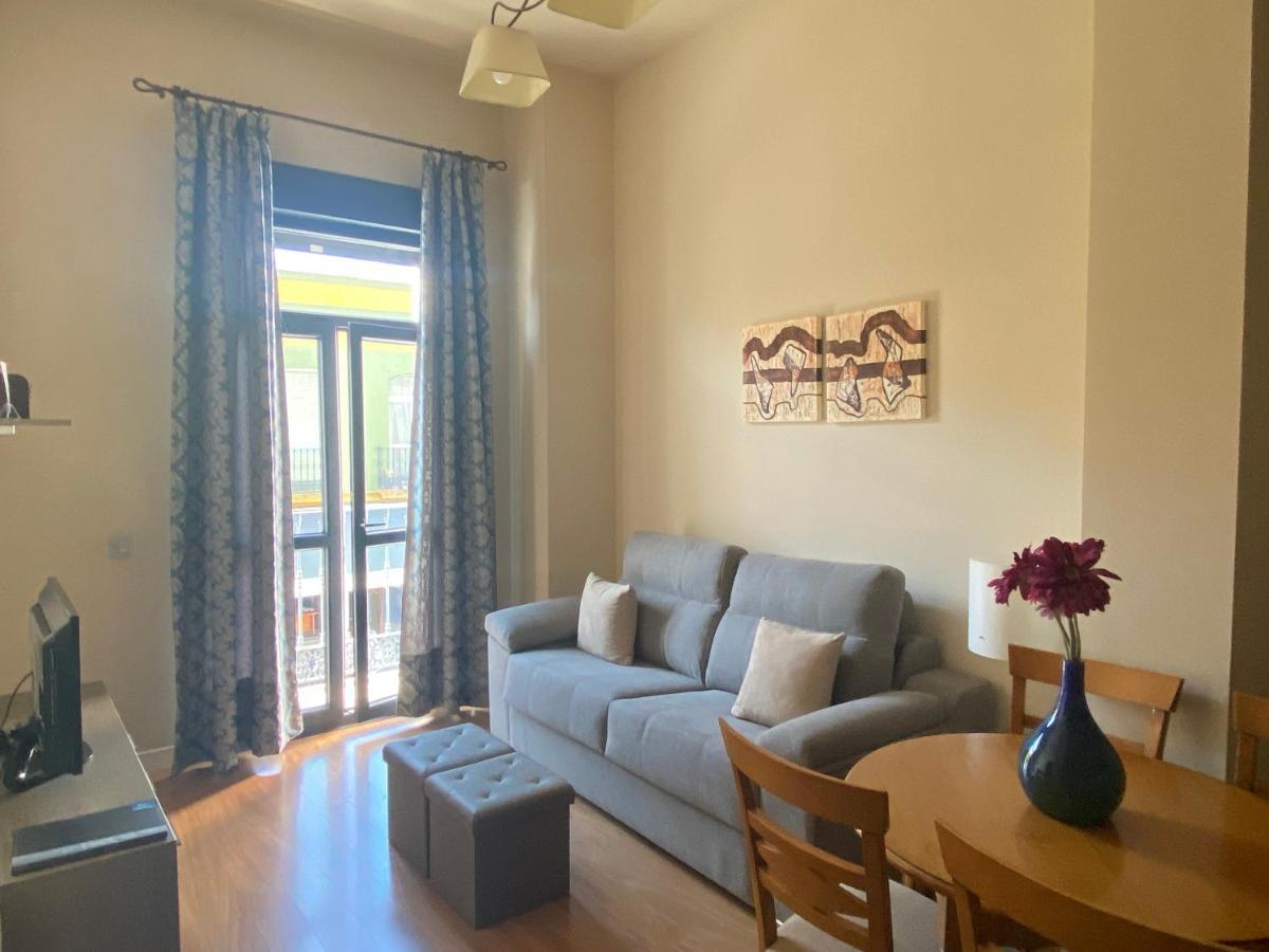 Sevitur Seville Comfort Apartments Exterior photo