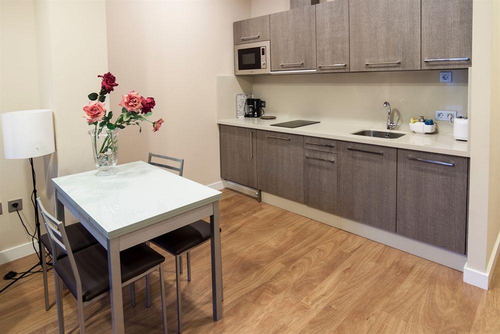 Sevitur Seville Comfort Apartments Exterior photo