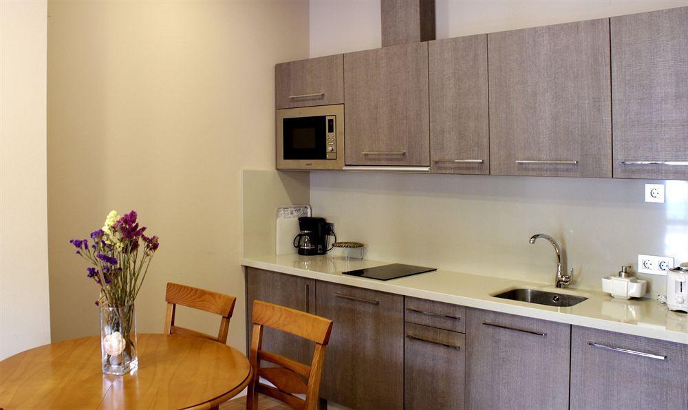 Sevitur Seville Comfort Apartments Exterior photo