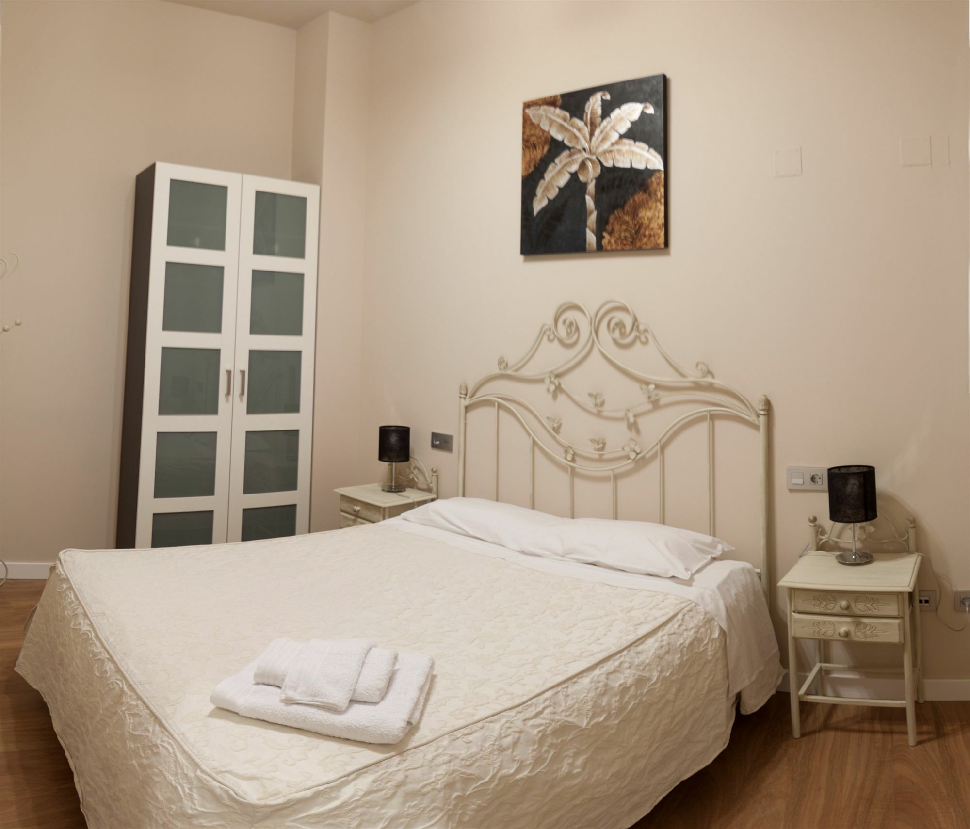 Sevitur Seville Comfort Apartments Exterior photo